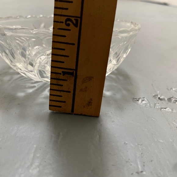 Vintage Cut Glass Decorative Bowl Catchall Tray Dish Candy Jewelry Crystal Keys - Picture 6 of 6